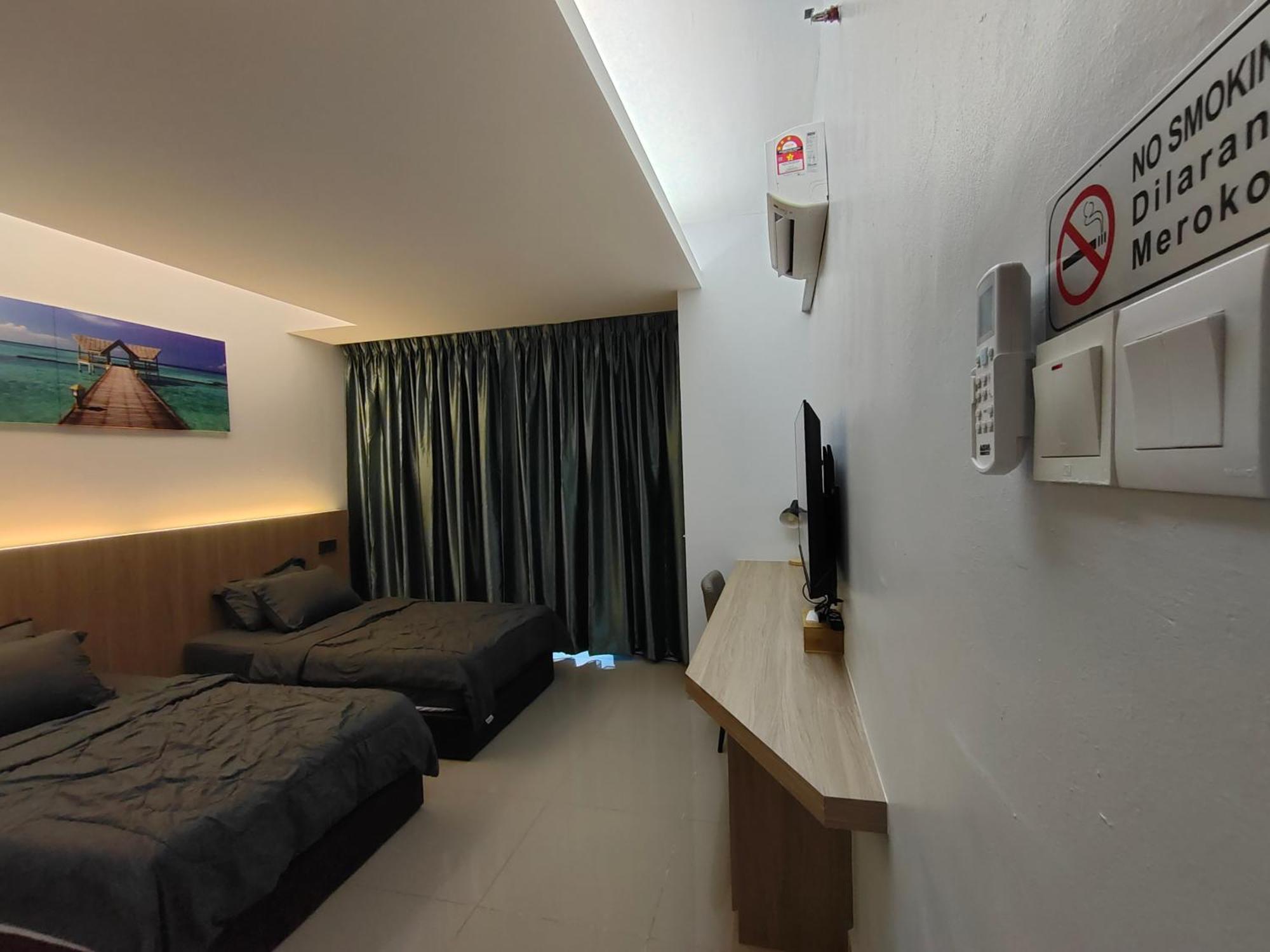 Alish Studio Apartment With Pool, Netflix, Wifi Gua Musang Exterior photo